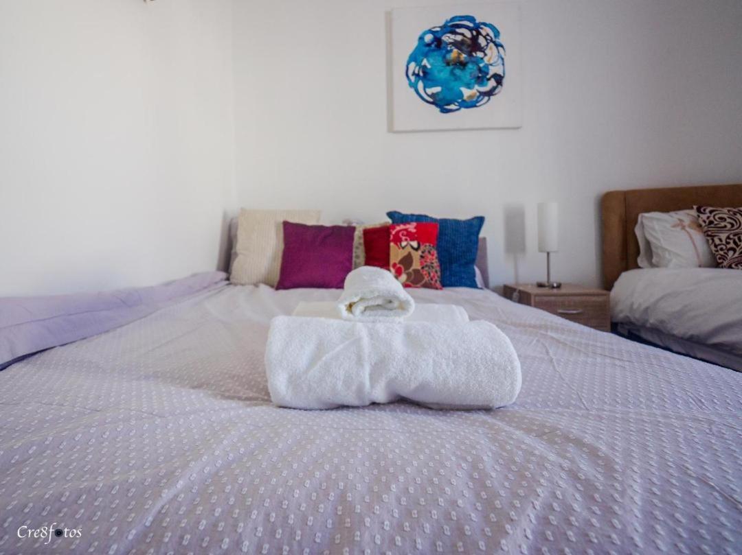 12 Cornwallis Lodge Family Room 2 Stoke-on-Trent ภายนอก รูปภาพ